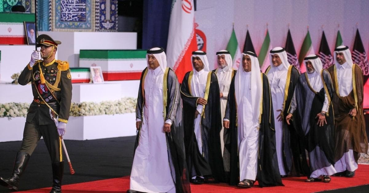 رئيس مجلس الشورى يشارك في مراسم تشييع جثمان خامنئي