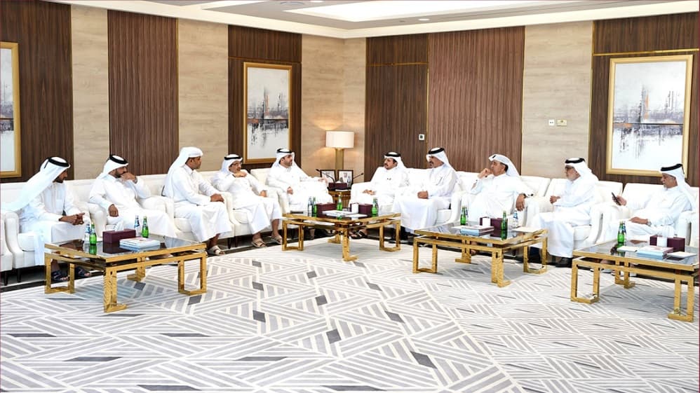 الهيئة العامة لتنظيم القطاع العقاري وغرفة قطر تستعرضان سبل دعم المطورين والمستثمرين